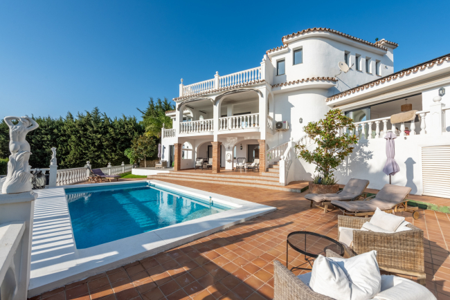 Villa till salu i Sierrezuela, Mijas Costa