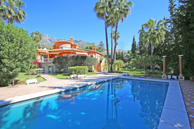 Villa til salgs i Rocio de Nagüeles, Marbella Golden Mile